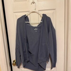 Hollister Women's ZipUp in Navy